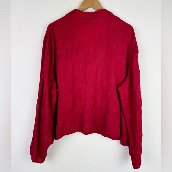 Elisabeth Vintage Red Embroidered Satin Blouse - Picture 6 of 8